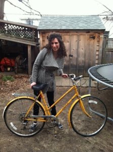 417157_10100229618739001_1652011783_n